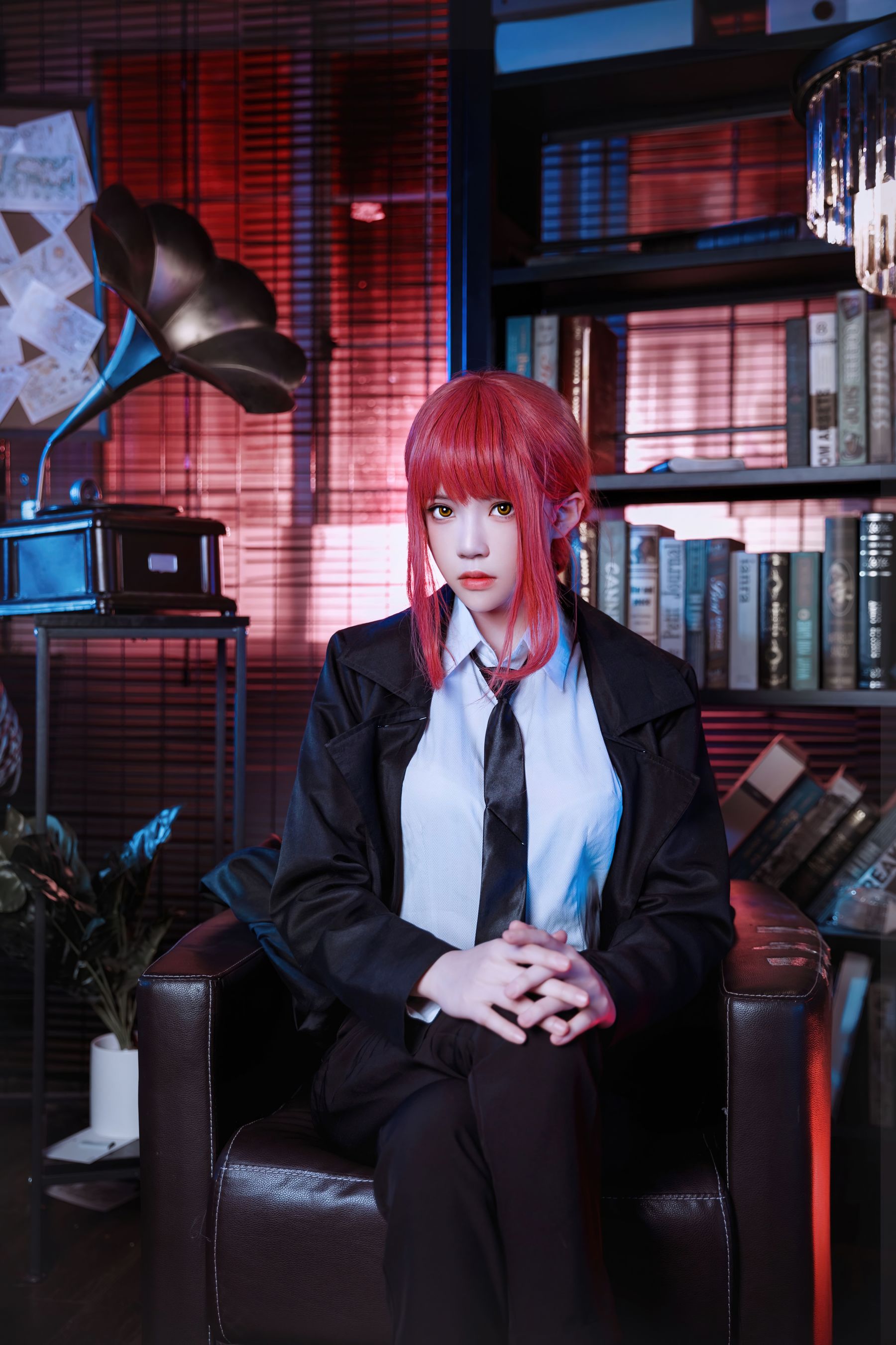 桜桃喵职场OL装扮COS玛奇玛