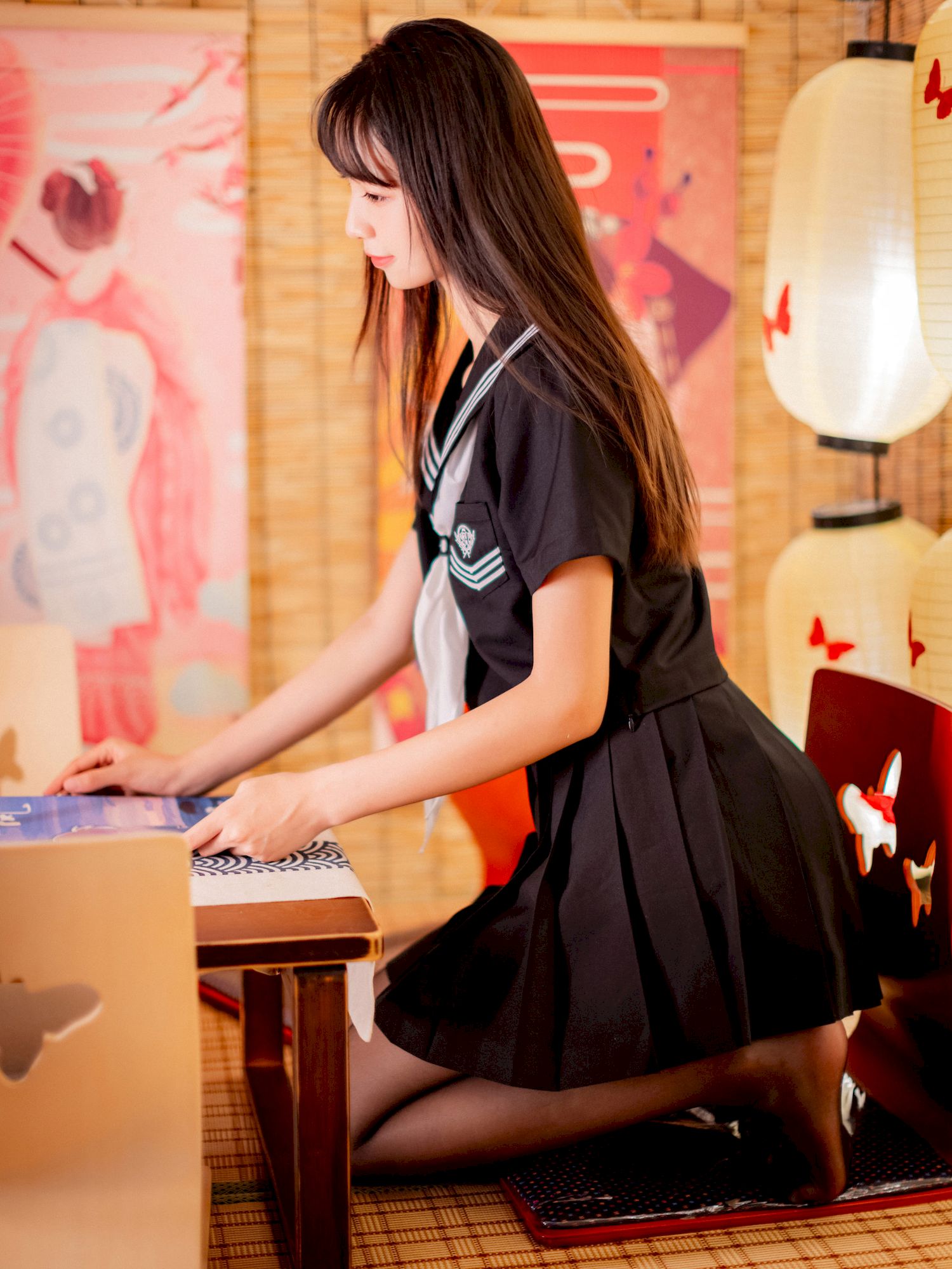 西呱呀呀呀JK制服搭配黑丝日系风格写真