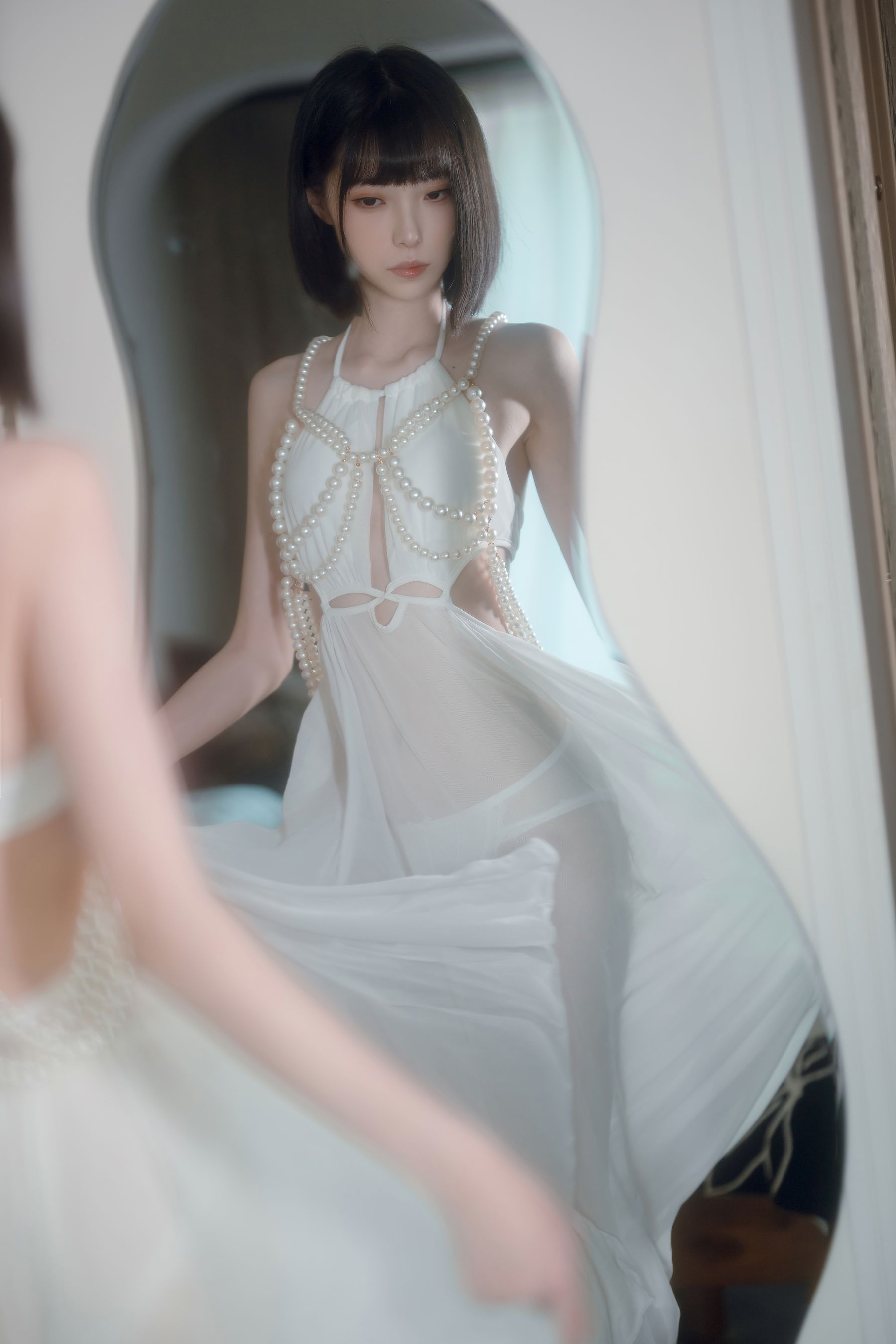 许岚LAN白裙修长美腿短发系列清纯写真