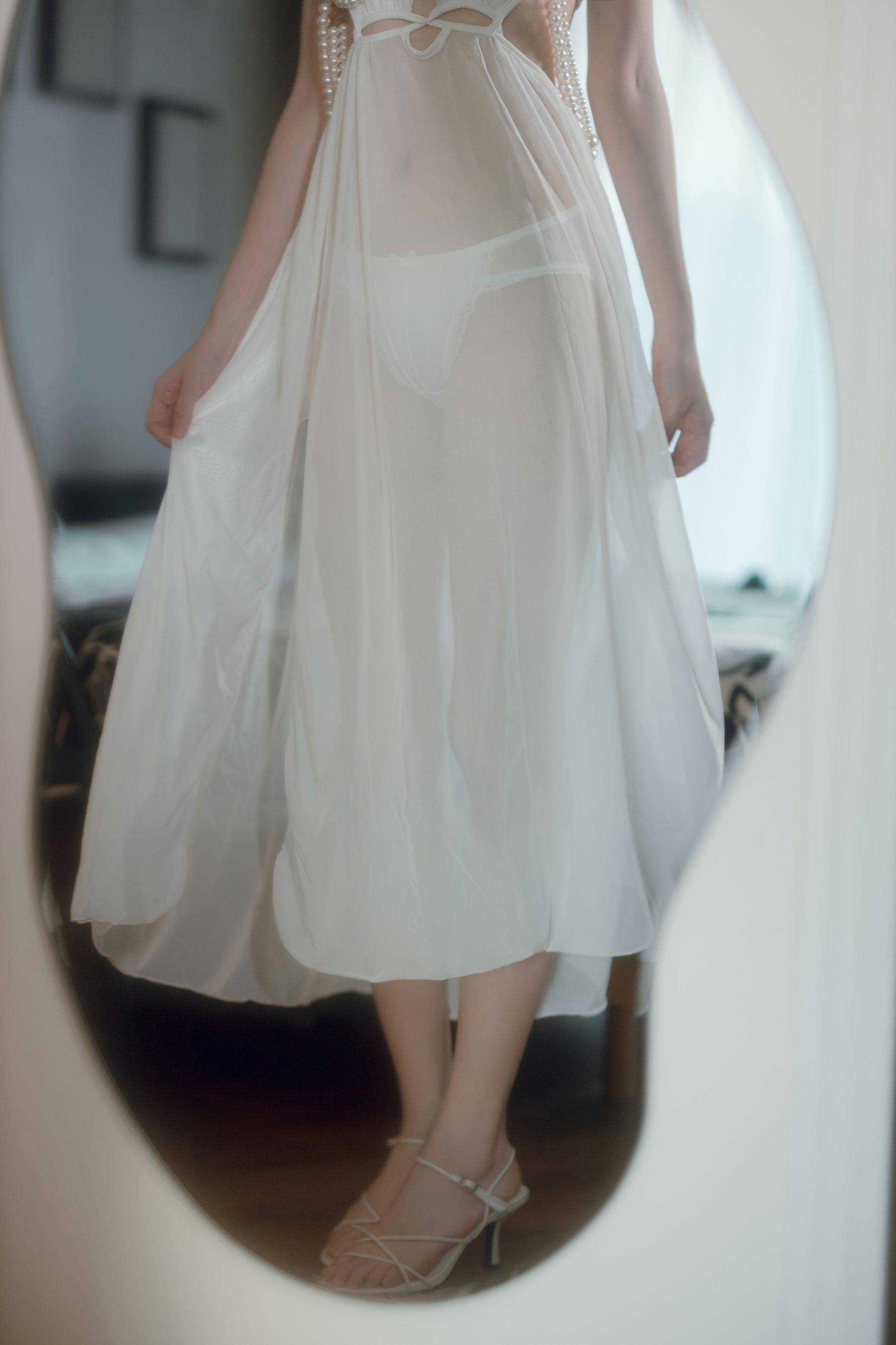 许岚LAN白裙修长美腿短发系列清纯写真