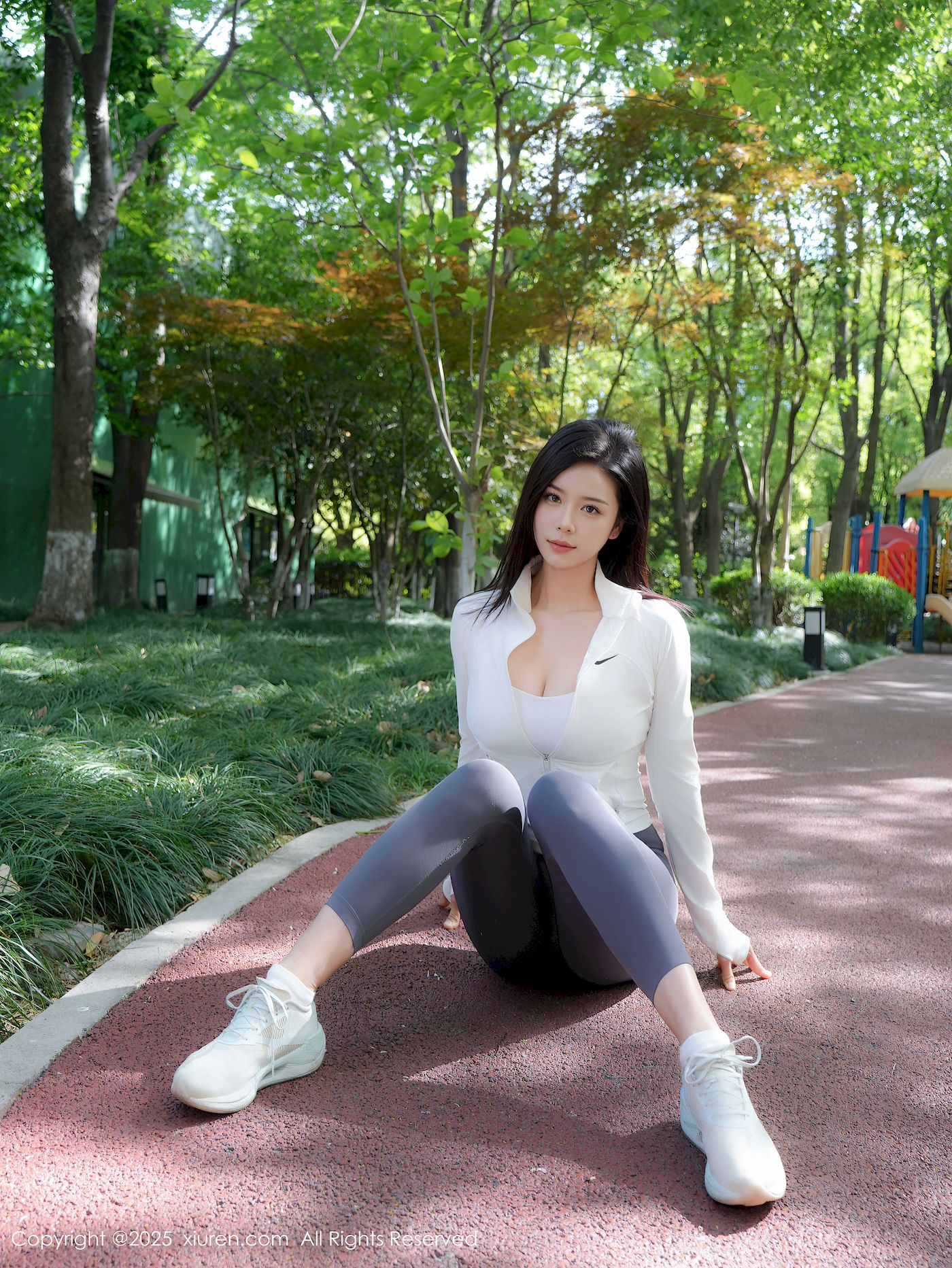 玫瑰我爱你白蓝瑜伽服性感写真